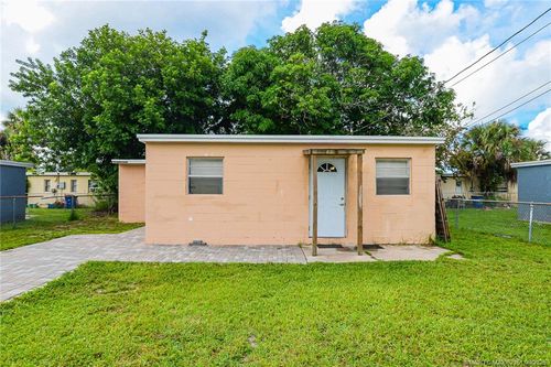 2511 Avenue L, Fort Pierce, FL, 34947-2473 | Card Image
