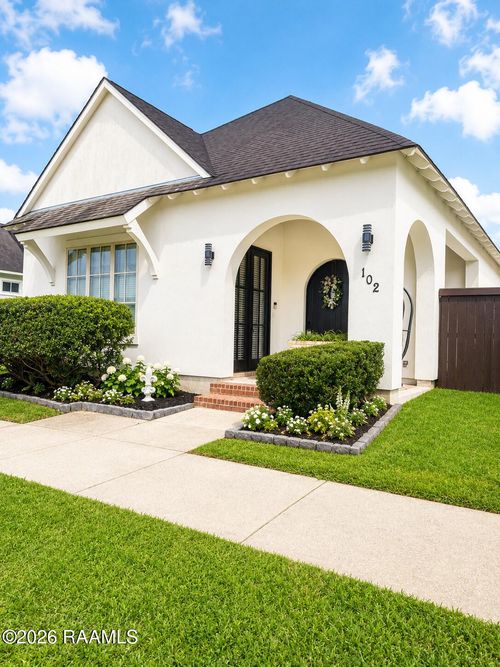 102 Rue Gambetta, Lafayette, LA, 70507-5334 | Card Image