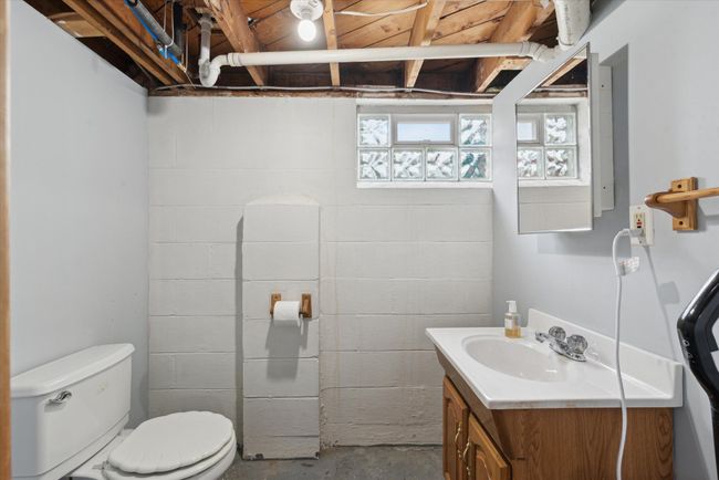 Half Bath | Image 25