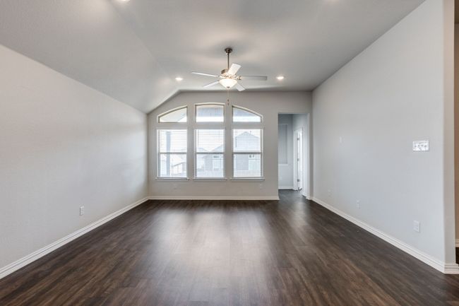 509 Oleander Loop, House other with 4 bedrooms, 3 bathrooms and 4 parking in Buda TX | Image 13