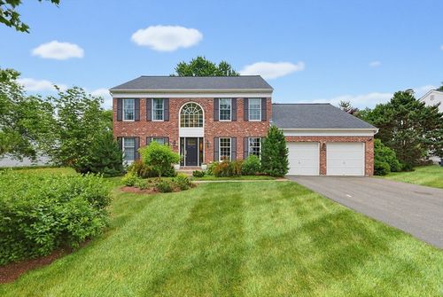 12 Iron Hollow Rd, Sharon, MA, 02067-2863 | Card Image