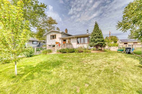 415 15th Ave, Two Harbors, MN, 55616-1236 | Card Image