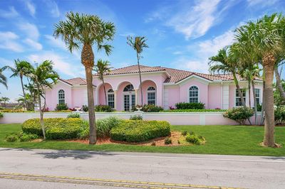 705 Ocean Drive, House other with 3 bedrooms, 4 bathrooms and null parking in Juno Beach FL | Image 2