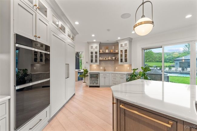9521 Mallory Rd, House other with 7 bedrooms, 6 bathrooms and null parking in New Hartford NY | Image 15