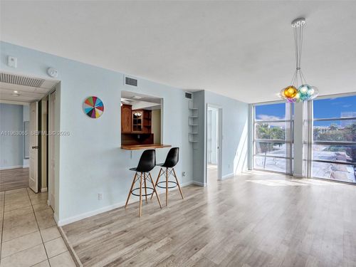 419-2001 Atlantic Shores Blvd, Hallandale Beach, FL, 33009-2721 | Card Image