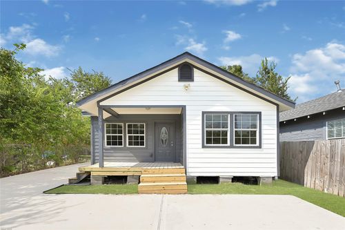 3501 Farmer St, Houston, TX, 77020-8326 | Card Image