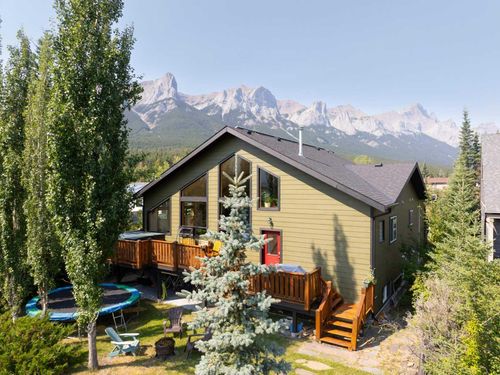 1712 11 Ave, Canmore, AB, T1W1V2 | Card Image