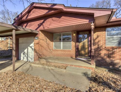 20851 Silver St, Harrah, OK, 73045-9733 | Card Image