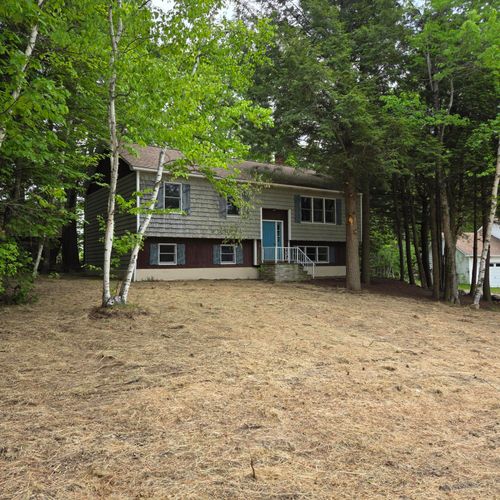 1 Mountainview Dr, Lincoln, ME, 04457-1164 | Card Image