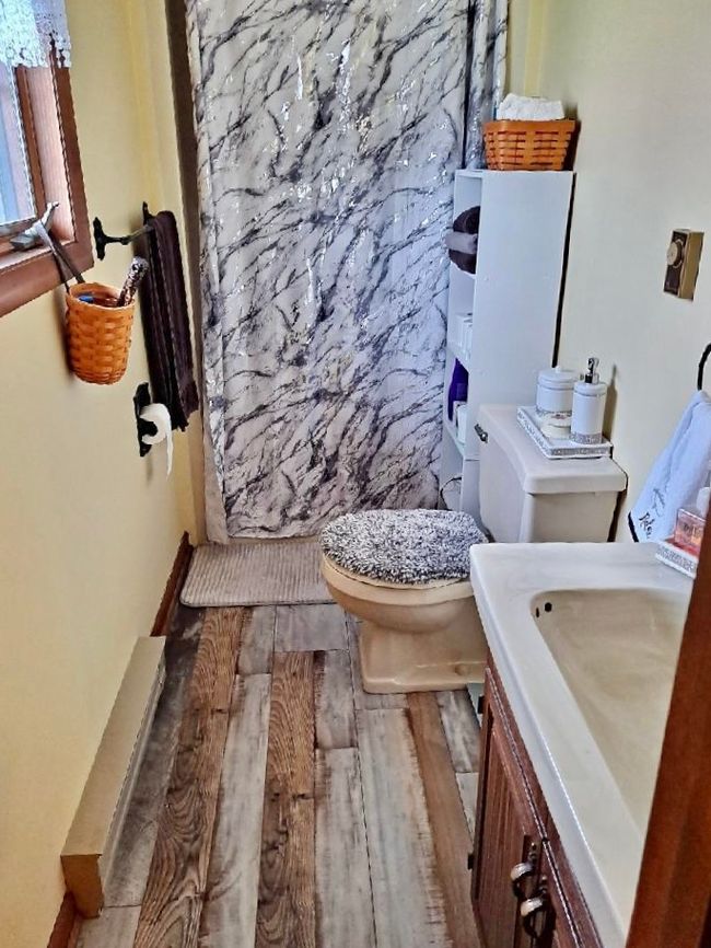 946 Stover Ave, House other with 3 bedrooms, 3 bathrooms and 2 parking in MILLEDGEVILLE IL | Image 16