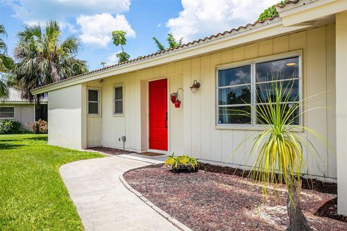 7460 Mariana Dr, SARASOTA, FL, 34231-7917 | Card Image