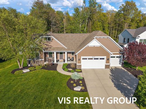 6318 Eaglewood Dr, Hudsonville, MI, 49426-9114 | Card Image