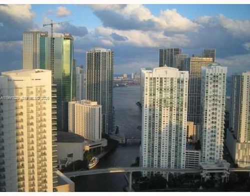 3610-90 Sw 3rd St, Miami, FL, 33130-4063 | Card Image