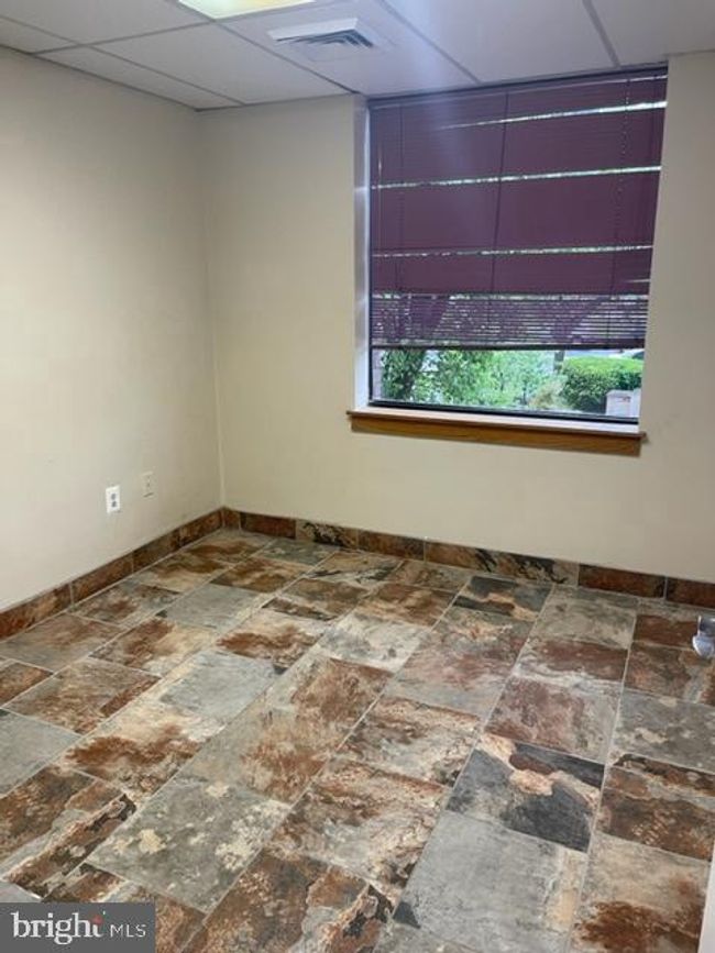 FL-2ND - 2875 Towerview Rd, Home with 0 bedrooms, 0 bathrooms and null parking in Herndon VA | Image 35
