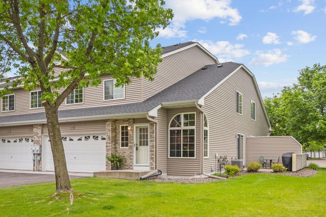 17-web-or-mls-11215 16th St NE-17.jpg | Image 10