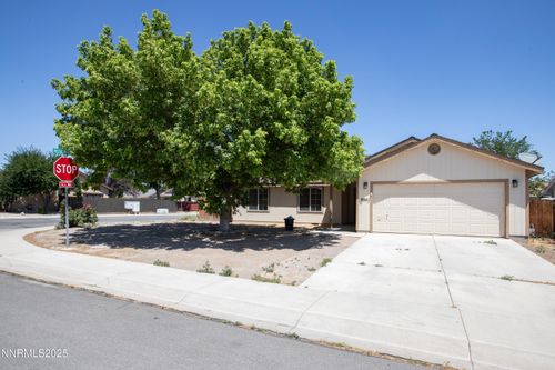 930 Atrium Rd, Fernley, NV, 89408-7544 | Card Image