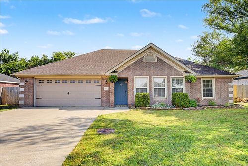 877 Richland Creek Ave, Elkins, AR, 72727-8481 | Card Image