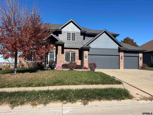 17212 Chutney Dr, Omaha, NE, 68136-1477 | Card Image
