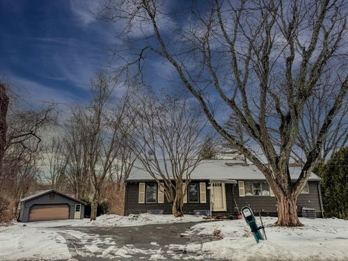 293 Morgan St, South Hadley, MA, 01075-1623 | Card Image