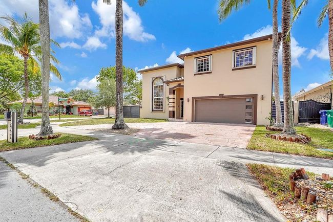 16732 Nw 89 Th Pl, House other with 4 bedrooms, 3 bathrooms and null parking in Miami Lakes FL | Image 61