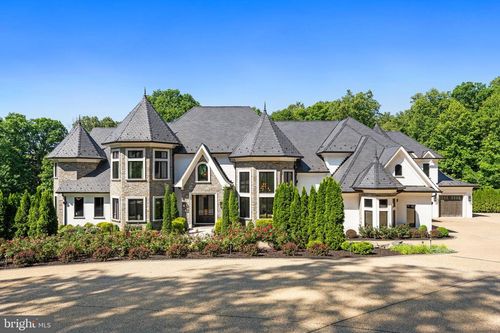 1332 Mccay Ln, MCLEAN, VA, 22101-1824 | Card Image