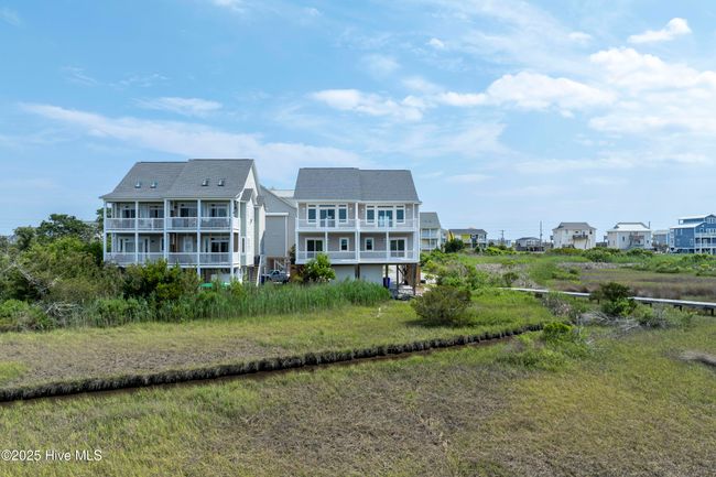 130 Sea Oaks Ct, Townhouse with 4 bedrooms, 4 bathrooms and null parking in N Topsail Beach NC | Image 33