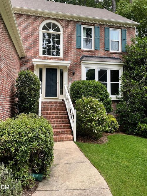 314 Hunters Xing, Cary, NC, 27518-6827 | Card Image