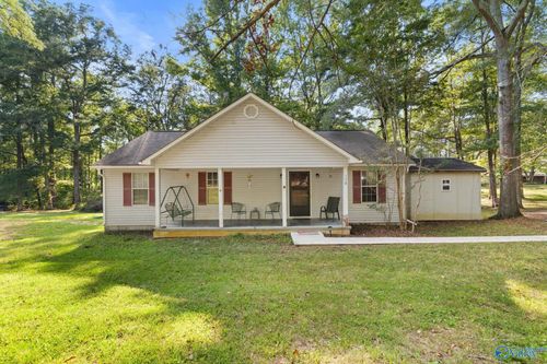 158 County Road 329, Decatur, AL, 35603-7136 | Card Image