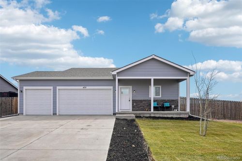 435 S 2nd Ave, Deer Trail, CO, 80105-8131 | Card Image