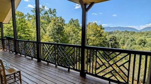 120 Hillside Ter, Robbinsville, NC, 28771-9264 | Card Image