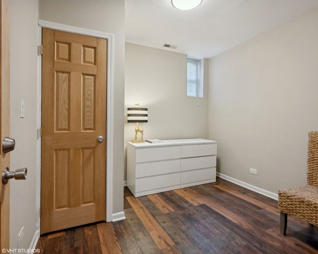 APT-1F - 7438 N Hermitage Ave, Condo with 4 bedrooms, 2 bathrooms and null parking in CHICAGO IL | Image 13