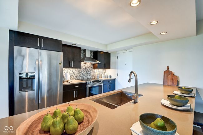 APT-15J - 4000 N Meridian St, Condo with 2 bedrooms, 2 bathrooms and null parking in Indianapolis IN | Image 17