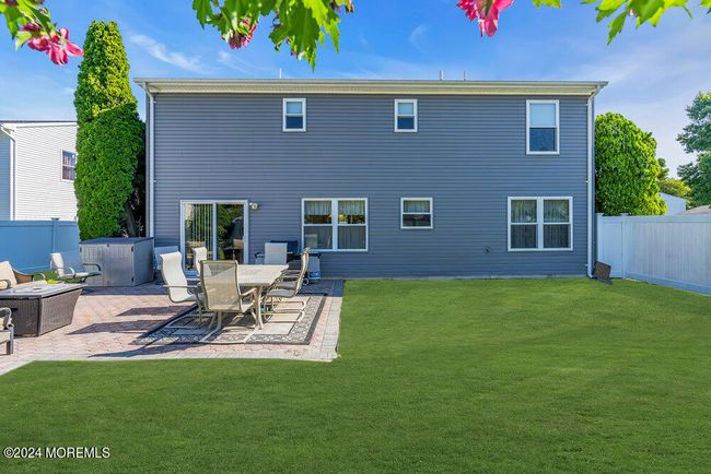 39 Honeysuckle Way, House other with 4 bedrooms, 3 bathrooms and null parking in Howell NJ | Image 40
