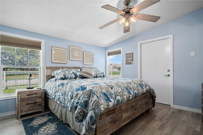 1403 Mccampbell St, House other with 3 bedrooms, 2 bathrooms and 5 parking in Aransas Pass TX | Image 21