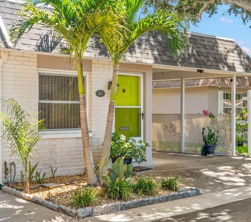 883 Sky Loch Dr S, DUNEDIN, FL, 34698-8141 | Card Image