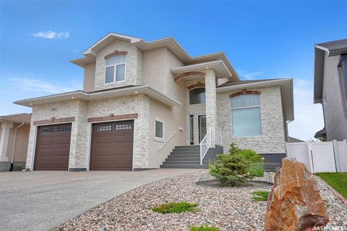 8747 Wascana Gardens Pl, Regina, SK, S4V1E8 | Card Image