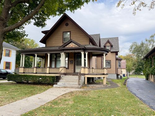 624 South St, ELGIN, IL, 60123-6289 | Card Image