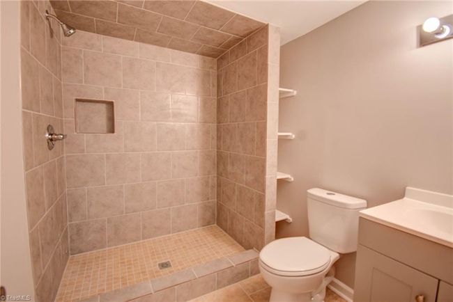 1215 E Russell Ave, House other with 3 bedrooms, 1 bathrooms and null parking in High Point NC | Image 22
