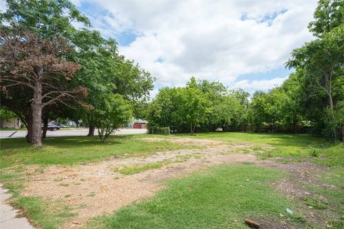3654 Fontana Dr, Dallas, TX, 75220-3642 | Card Image