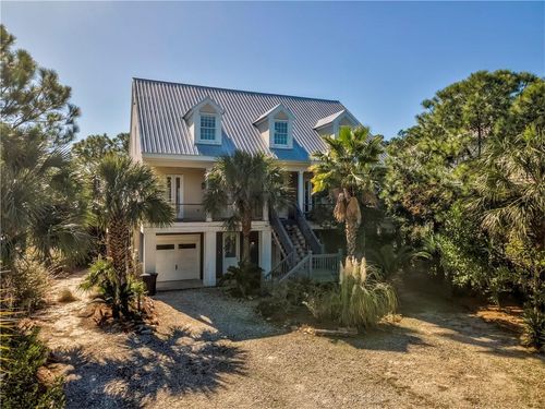705 Hernando Pl, Dauphin Island, AL, 36528-4455 | Card Image