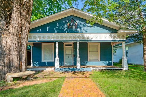 823 S Church Street, Paris, TX, 75460 | Card Image