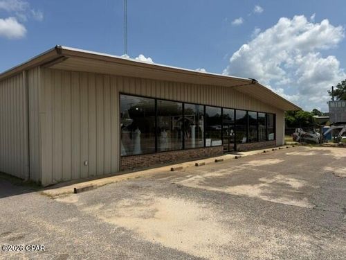 612 W Highway 90, Bonifay, FL, 32425-2524 | Card Image