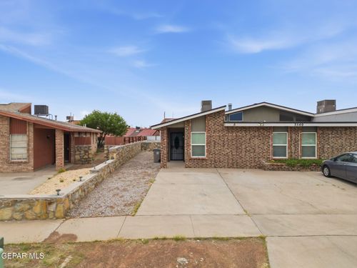 a-3540 E Glen Dr, El Paso, TX, 79936-1000 | Card Image