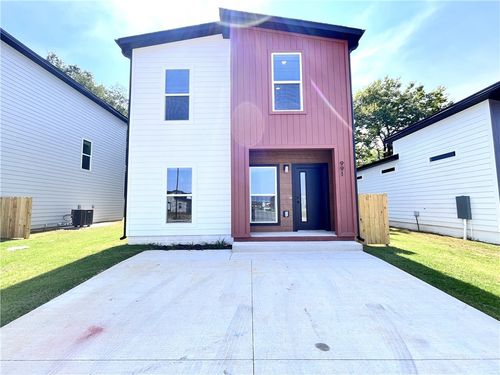 991 Reading Railroad Ln, Bentonville, AR, 72713 | Card Image