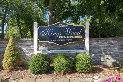 3d-142 Church St, Kings Park, NY, 11754-1732 | Card Image