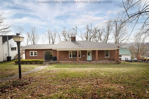 104 Costello St, Charleston, WV, 25302-3328 | Card Image