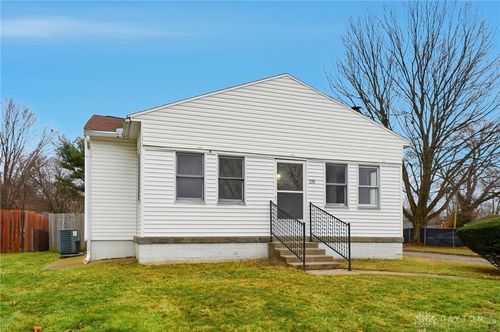 330 Larchmont Ave, Springfield, OH, 45503-5424 | Card Image