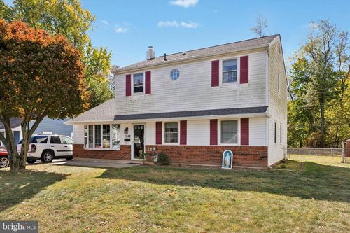 3948 Windsor Dr, BENSALEM, PA, 19020-1335 | Card Image