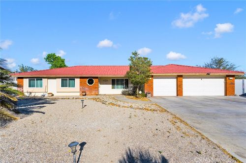 16081 Tude Rd, Apple Valley, CA, 92307-1248 | Card Image
