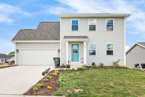 372 Orchid Avenue, Stoughton, WI, 53589 | Card Image